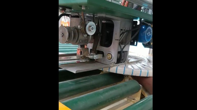 coil strapping machine